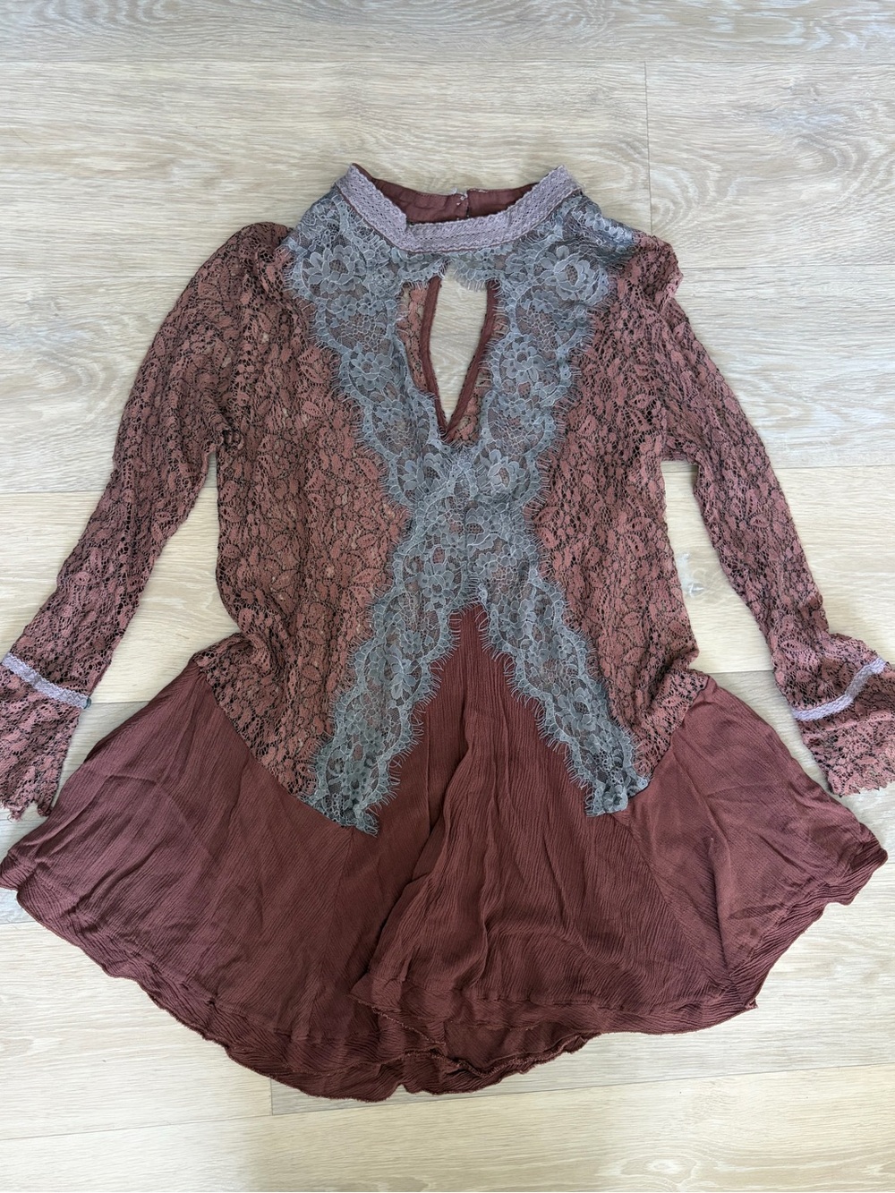 Boho Lace Tunic Top Size L